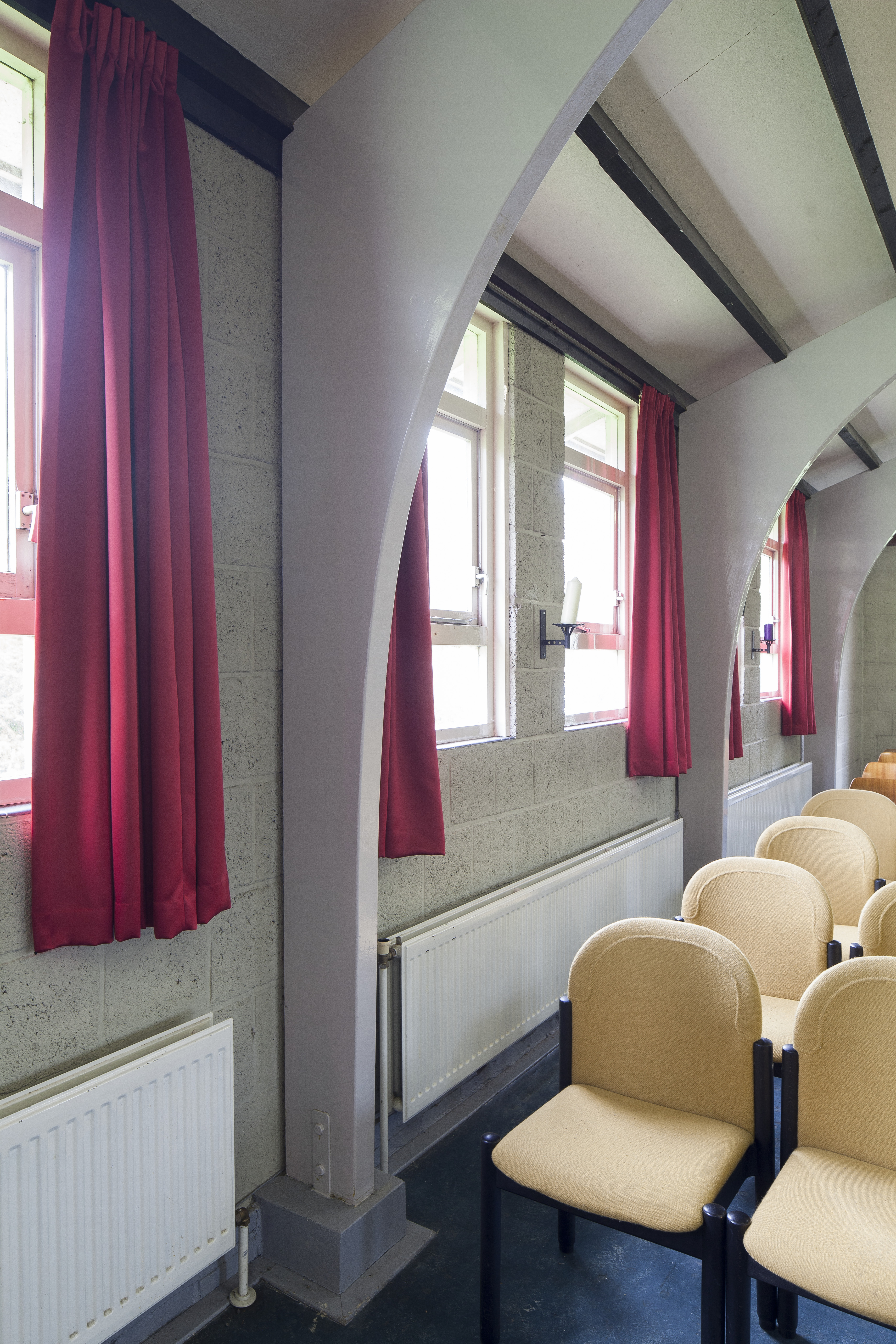 Zijkant van de kerkzaal in Appingedam